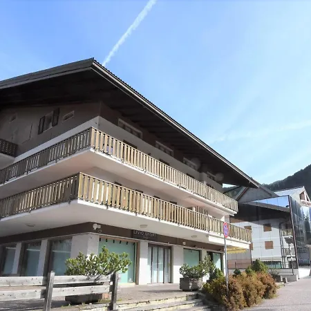 Al Parco-4 By Interhome Apartman